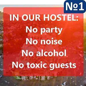  Hostel 